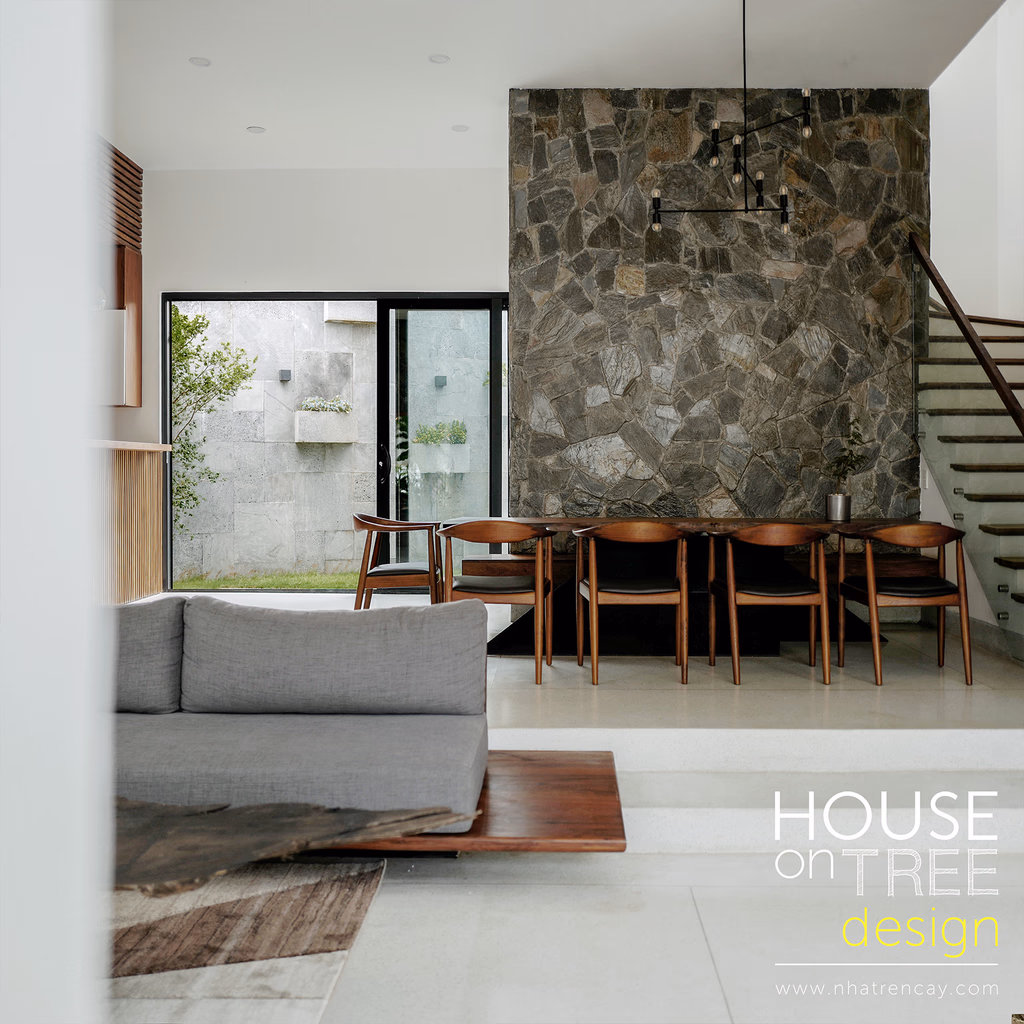 DTH — image 5