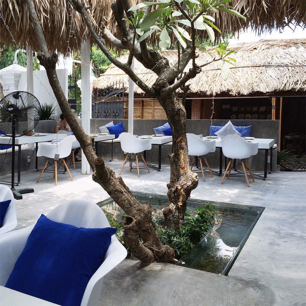 Le cafe de la mer — image 4