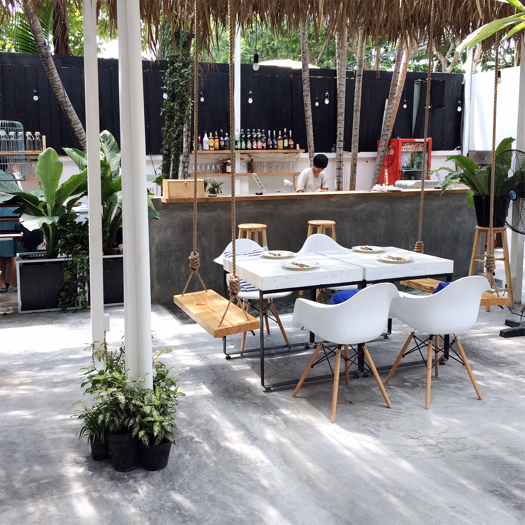 Le cafe de la mer — image 5